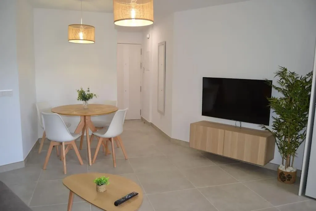 Fuengirola Beach & Terrace By Ele Apartments 0*,  إسبانيا